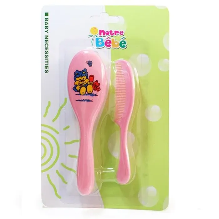 NOTRE BEBE BROSSE ET PEIGNE